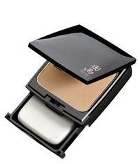 国产平价粉饼视频,国产美妆新宠，打造自然妆容的秘密武器