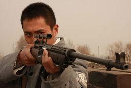 国产神枪手视频,国产枪战巅峰对决