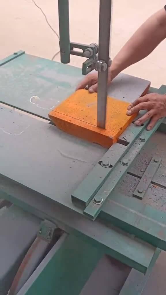 国产切砖刀视频